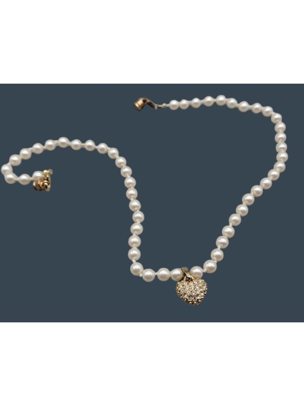 Faux Pearl Rhinestone Heart Pendant Necklace 17" Opalescent Hand Knotted Beads